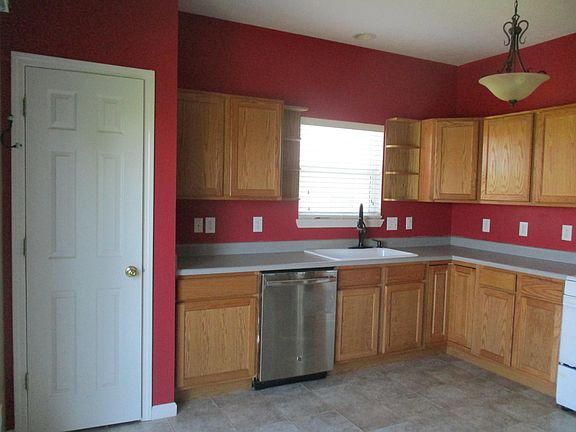3rd image of 3264 Huxley Dr