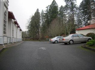 15930 SW Regatta Ln, Beaverton, OR 97006