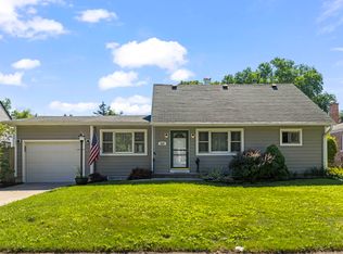 829 S Grace St, Lombard, IL 60148