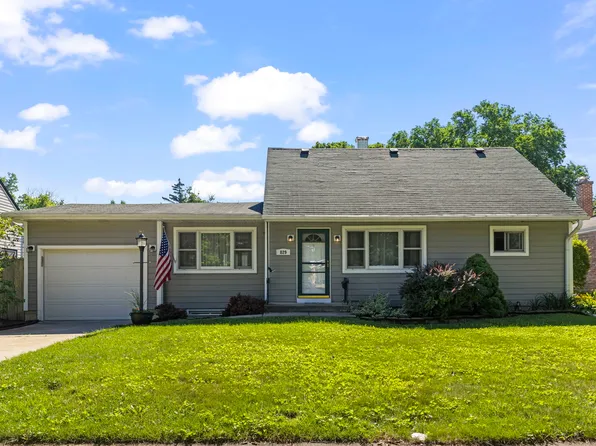 829 S Grace St, Lombard, IL 60148