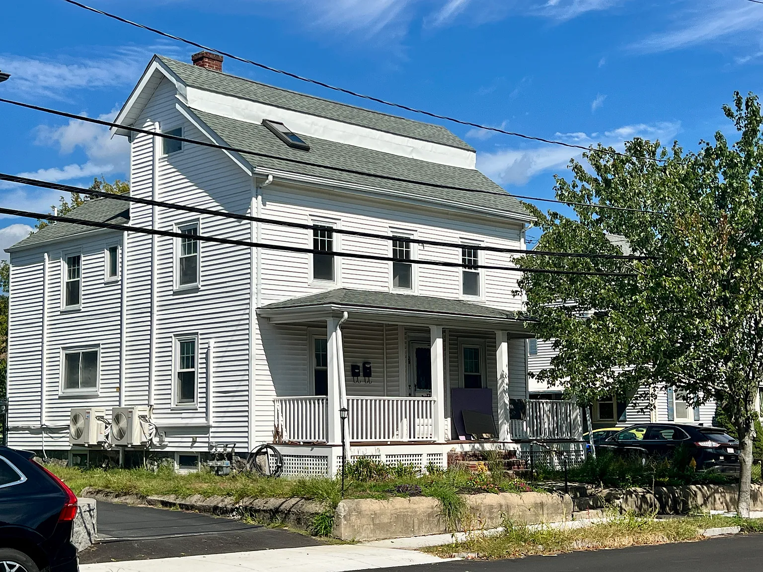 3 bed, 1000 sqft, $3,400 — Photo 1