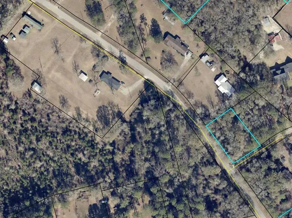 1 Gundy Street Hilltop Rd, Glennville, GA 30427