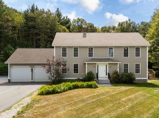 206 Mount Delight Rd, Deerfield, NH 03037