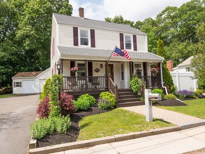 8 Winnegance Ave, Peabody, MA, 01960