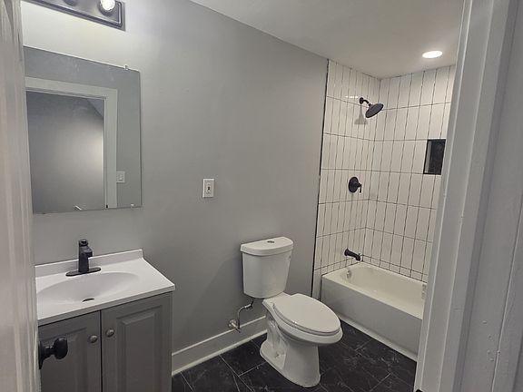 5th image of 1505 McHenry St