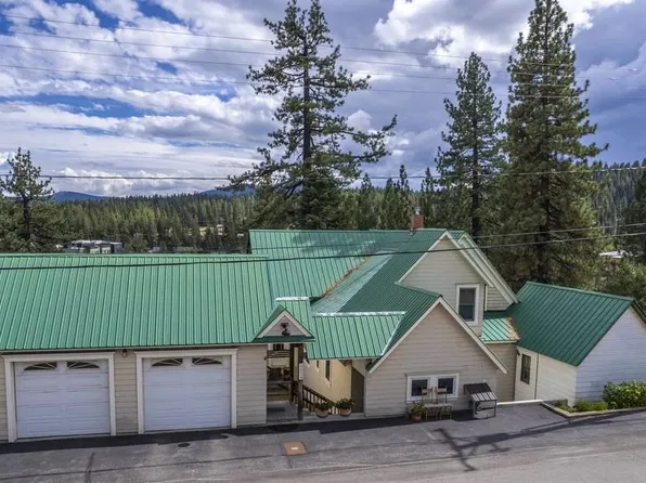 10114 E Jibboom St, Truckee, CA 96161