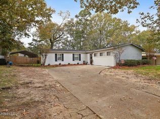 532 Bellevue St, Clinton, MS 39056