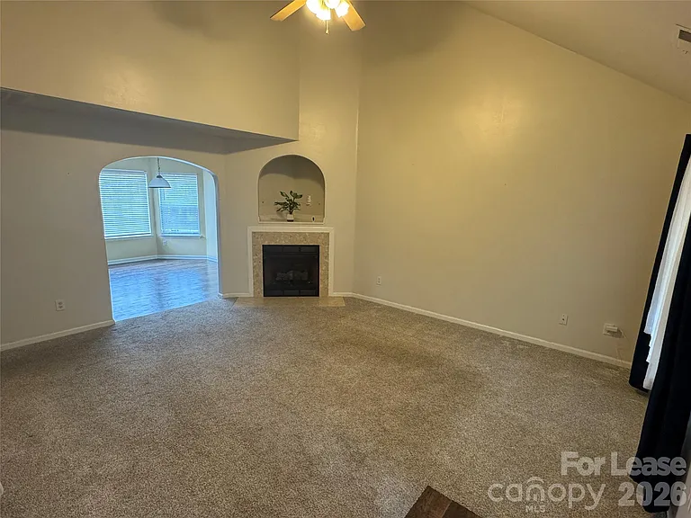11251 Joe Morrison Ln — Photo 3