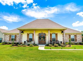 55 Berwick Rd, Petal, MS 39465
