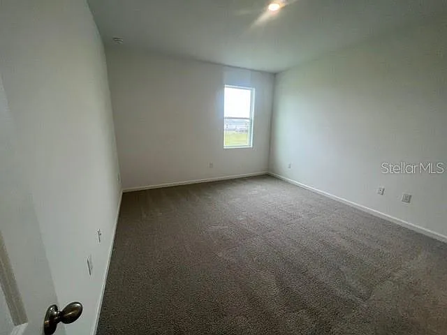 3649 Yarian Dr — Photo 11