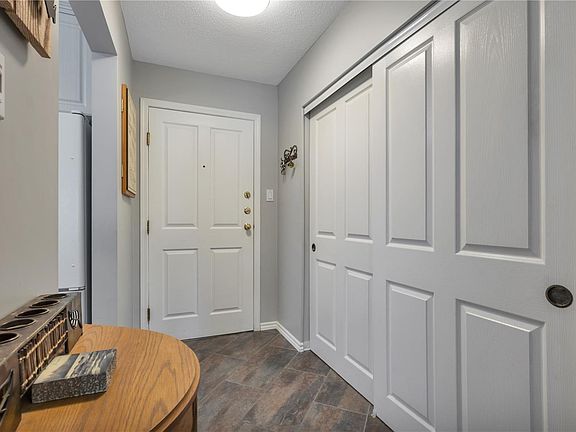 3rd image of 770 Poplar St #204