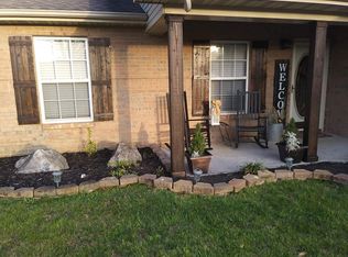 2325 Cayugas Ln, Maryville, TN 37801