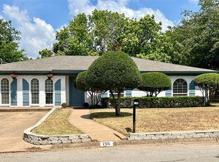 155 Chestnut St, Aledo, TX 76008