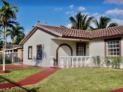 25919 SW 132nd Pl, Homestead, FL, 33032
