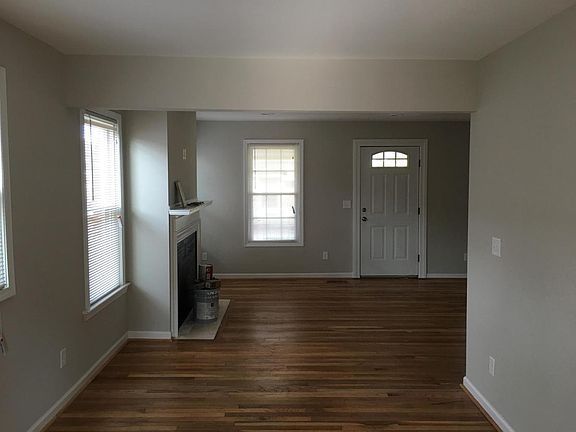 4th image of 1704 Lake Ave #1704