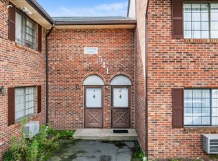 541 Pierpont Rd APT 9, Waterbury, CT 06705