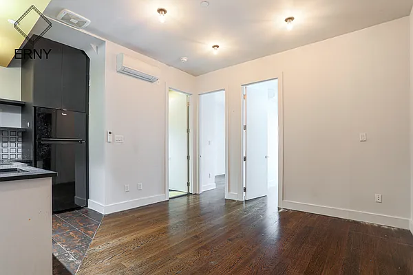 Rented by ERNY LLC | media 3