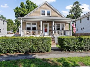35 Willow Ave, Quincy, MA 02170