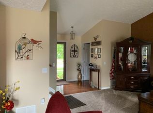 37100 Bolton Dr, North Ridgeville, OH 44039