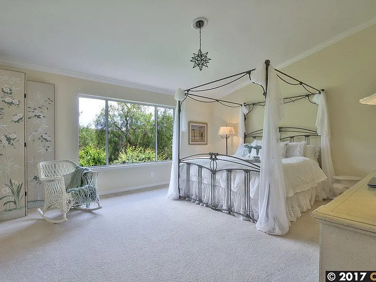 613 S Blackbrush Ln — Photo 9