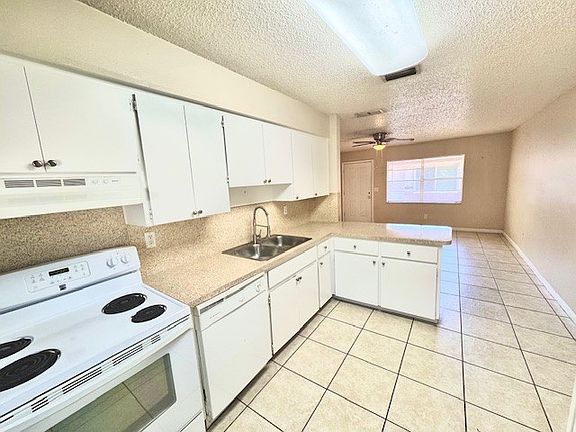 2nd image of 7431 35th St N APT B