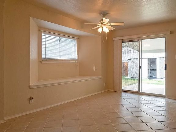 5th image of 859 Spyglass Dr