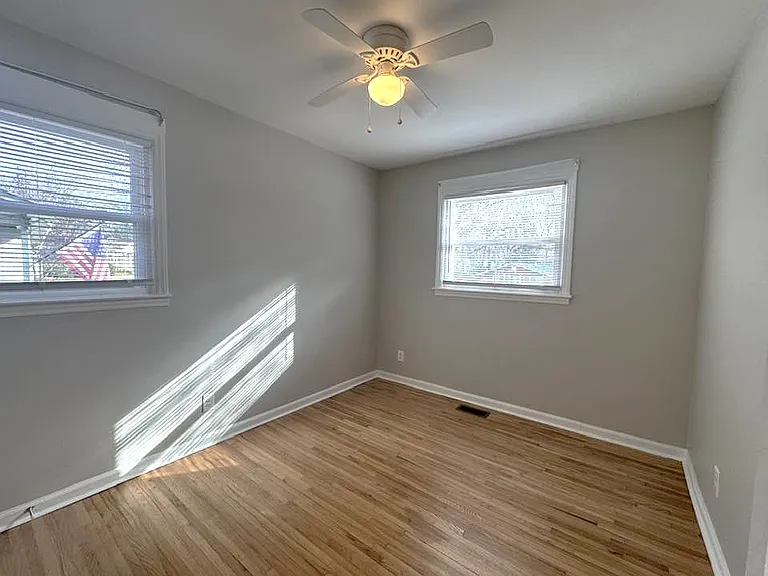 439 Sadie Dr — Photo 15