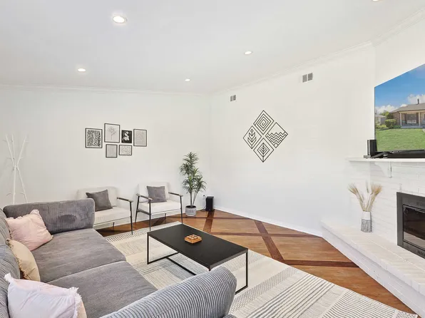 904 Longhorn Dr, Plano, TX