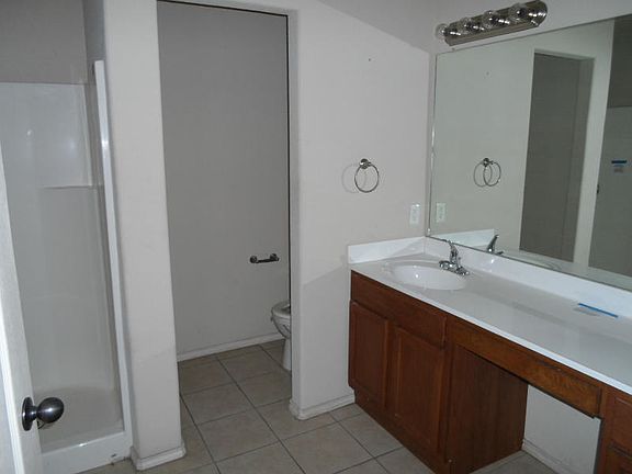 3rd image of 3006 Santa Lucia St
