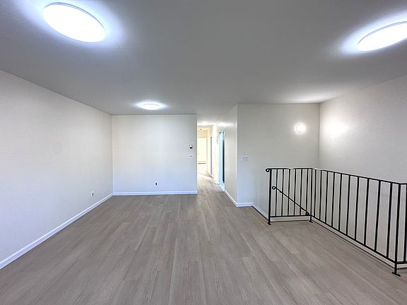 3rd image of 1285 Putnam Ave Floor 2