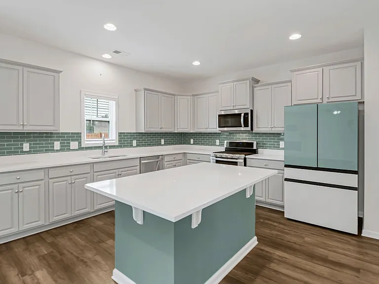 728 Bustling Branch Ln — Photo 4
