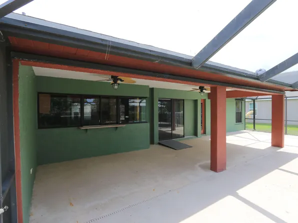437 SW Dahled Avenue, Port St Lucie, FL 34953