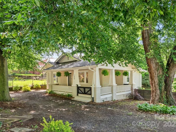 140 Pennsylvania Ave, Asheville, NC 28806