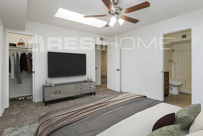 610 W Emelita Ave — Photo 8