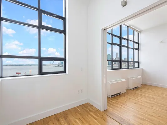 Sold by Sotheby's International Realty | media 23