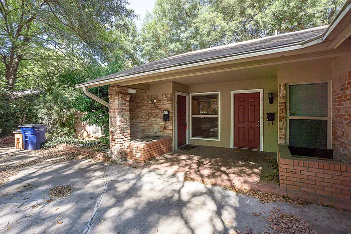 2 bed, 1.0 bath, 1113 sqft, $1,395 — Photo 3