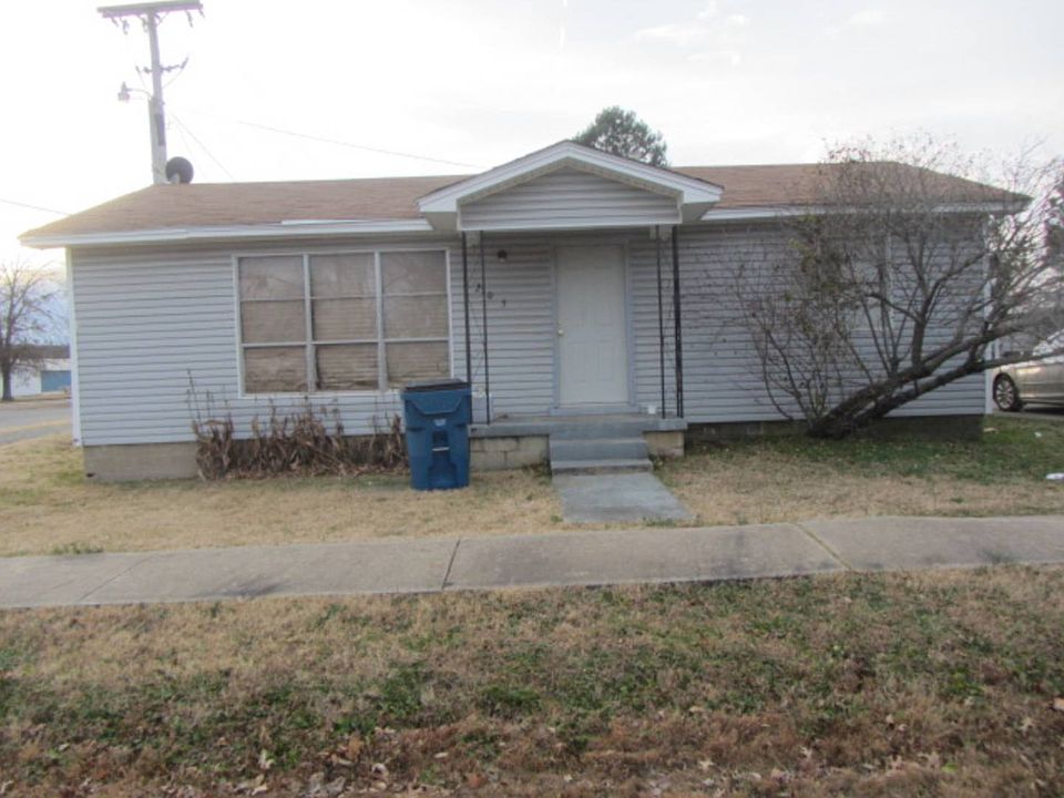 1st image of 205 NW 2nd St