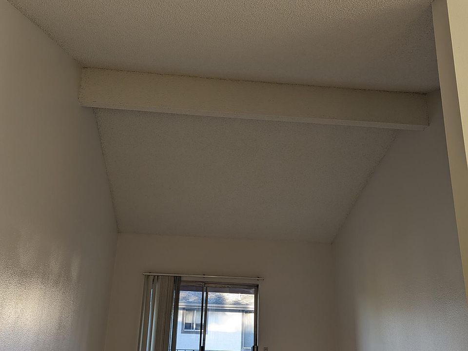 2nd image of 174 Camino De Vida APT C
