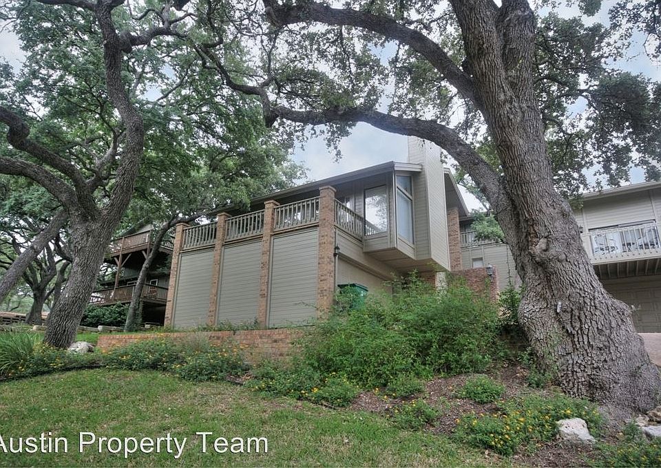 1st image of 2212-A Westlake Dr