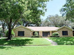 617 Crooked Pine Ct, Apopka, FL 32712