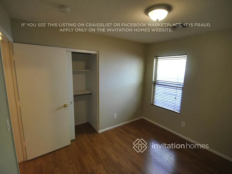 16255 W Moreland St — Photo 7
