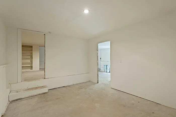 3634 6th Ave — Photo 27