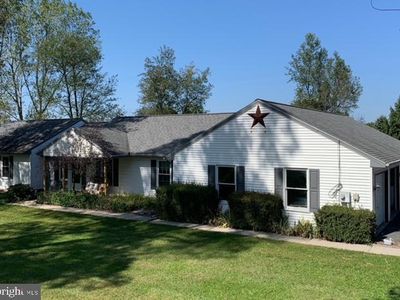 1264 Amosite Rd, Bainbridge, PA, 17502