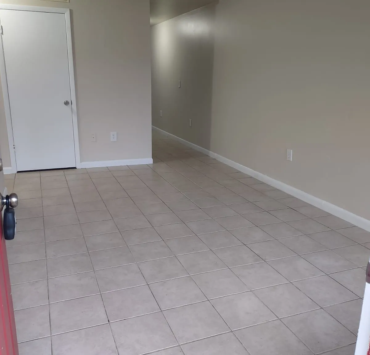 2 bed, 704 sqft, $1,400 — Photo 3