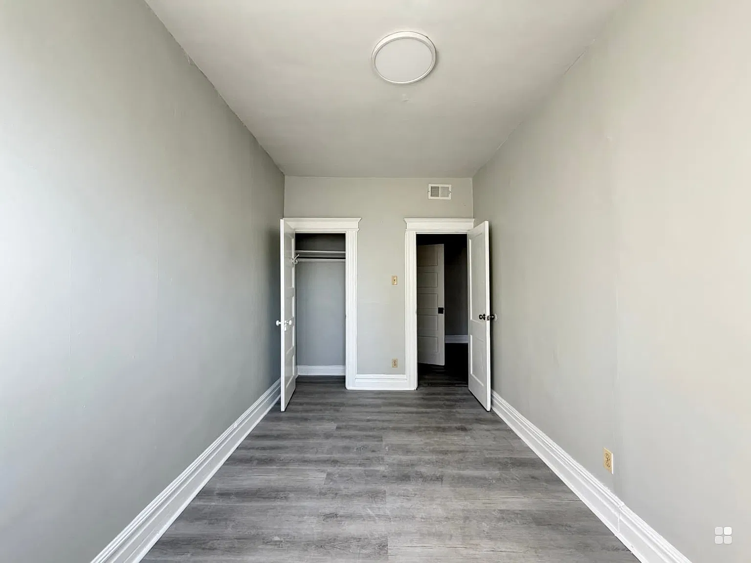 88 Pulaski St — Photo 3