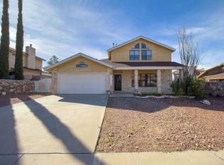 7112 Golden Hawk Dr, El Paso, TX 79912