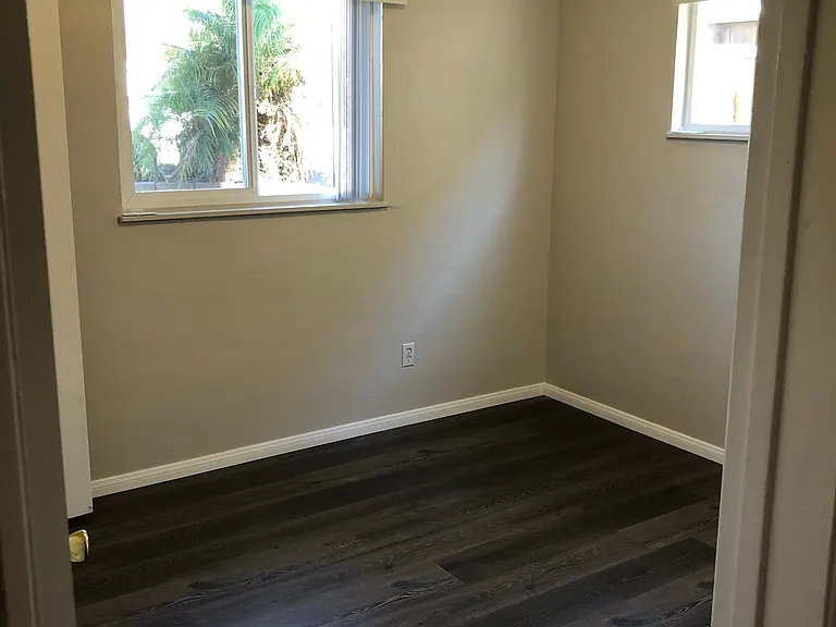5613 Mildred St — Photo 13