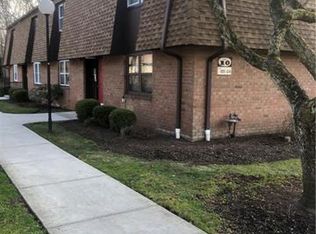 118 New Holland Vlg, Nanuet, NY 10954