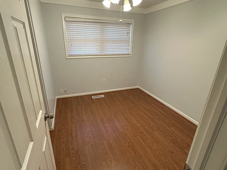 7928 Birch St — Photo 23