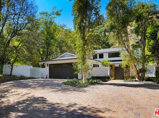1449 Benedict Canyon Dr, Beverly Hills, CA 90210